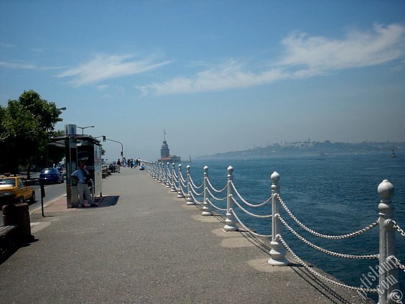 View of Kiz Kulesi (Maiden`s Tower) located in the Bosphorus from the shore of Uskudar in Istanbul city of Turkey.
